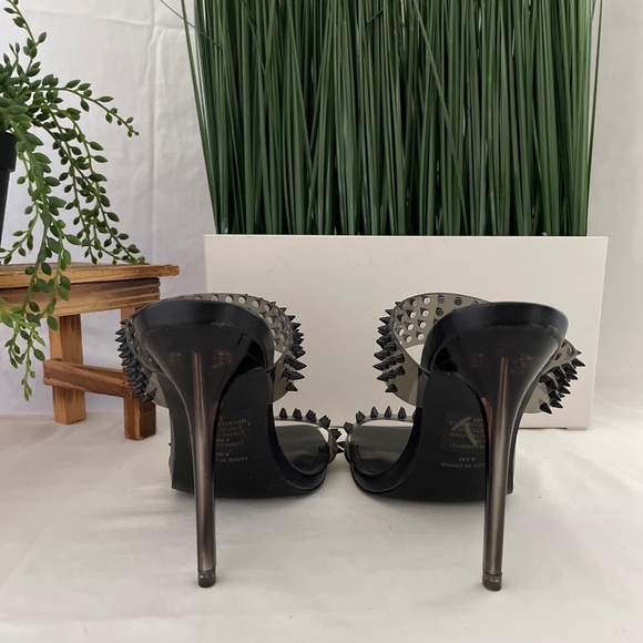 Steve Madden Black Spike Heels Size 7. - Picture 4 of 5